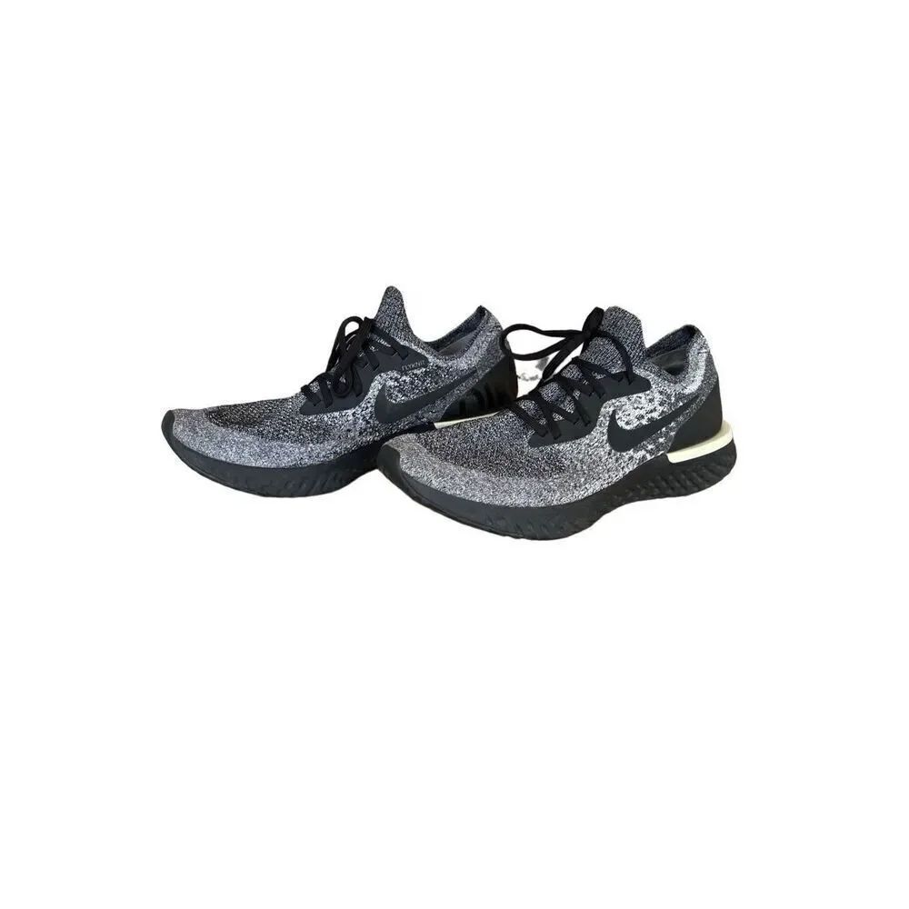 Nike Mens Gray & Black Lace Up Epic React Flyknit Running Shoes Size 11